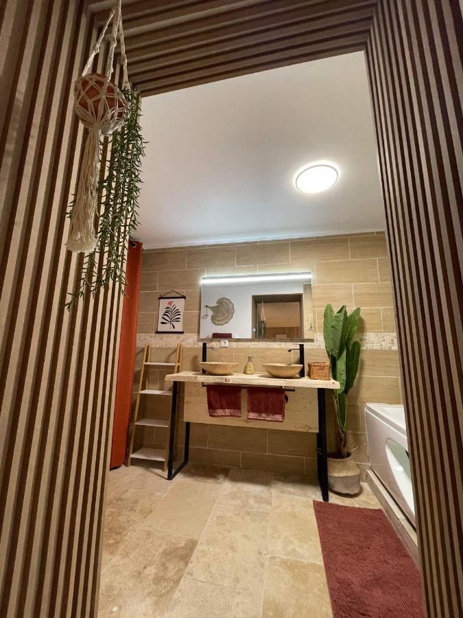 Velours & Balneo Apartment Saint-Nazaire  Luaran gambar